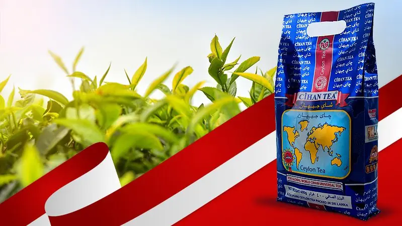 Çay bitkisinin yanında Cihan Çay 400 Gr.