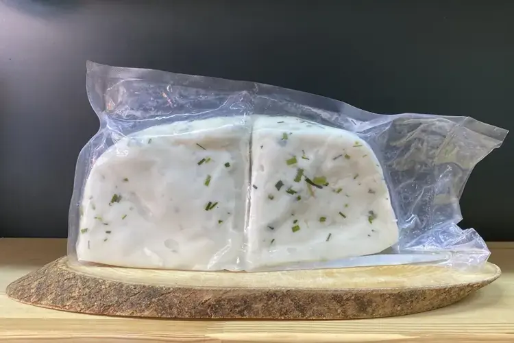 Van Otlu Peyniri – Doğadan Sofranıza Sağlık ve Lezzet